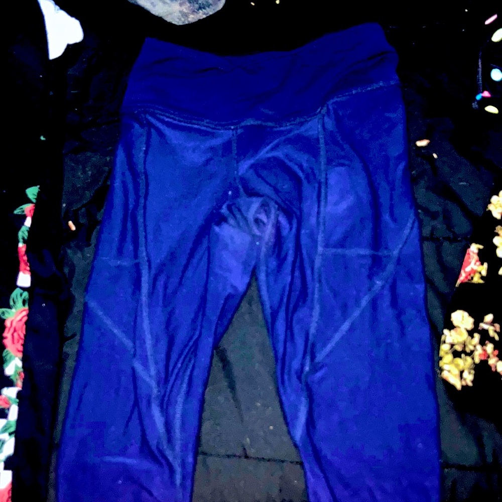 blue leggings